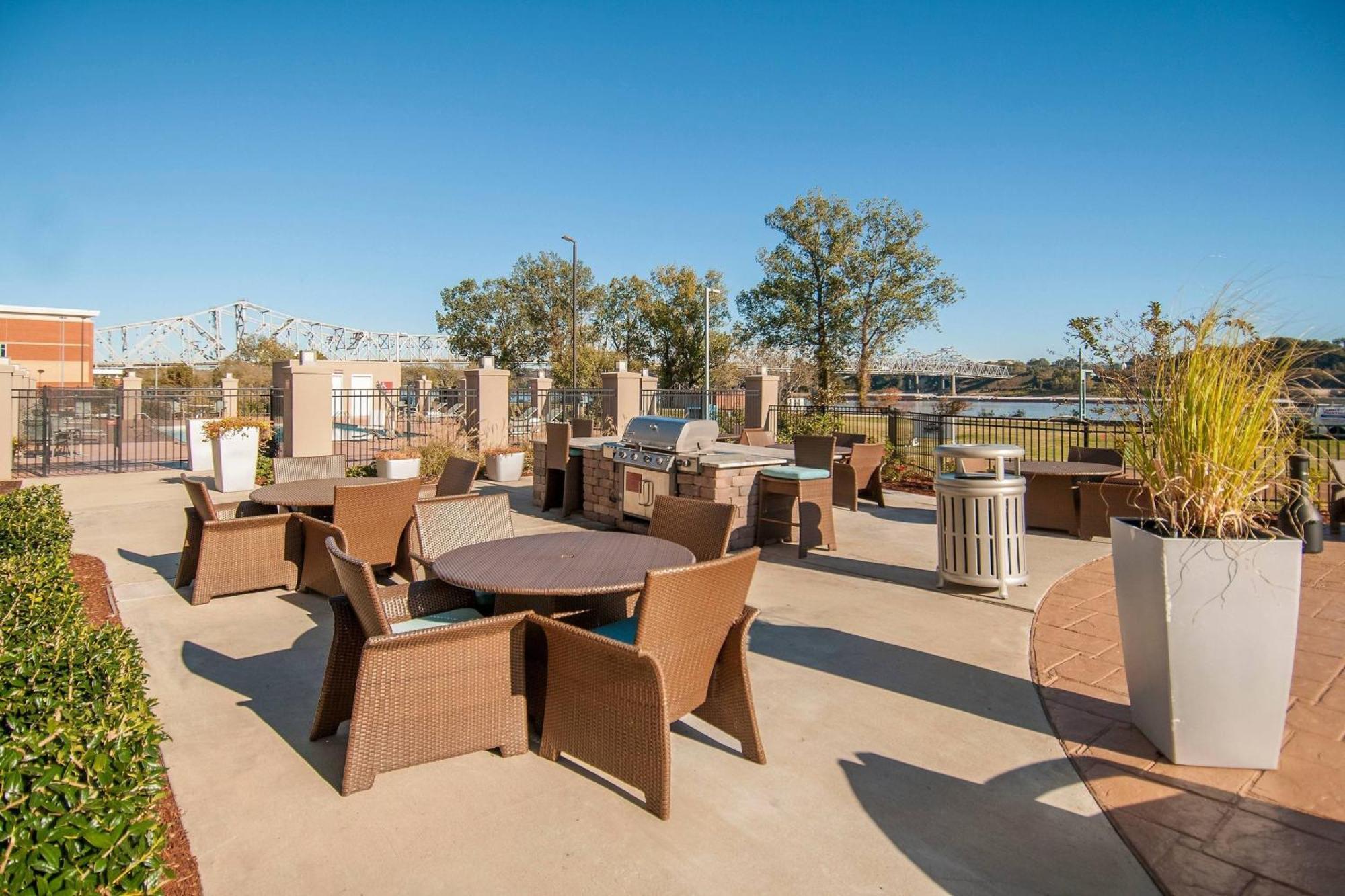 Towneplace Suites By Marriott Vidalia Riverfront Esterno foto