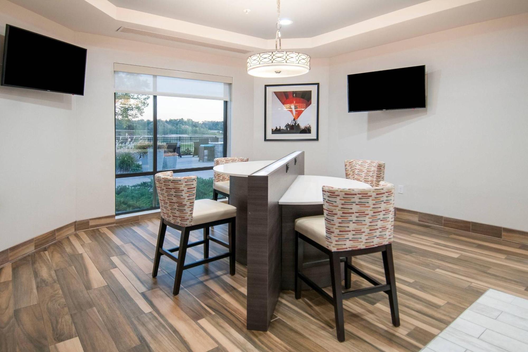 Towneplace Suites By Marriott Vidalia Riverfront Esterno foto